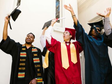 Fully Funded Undergraduate Scholarships in France